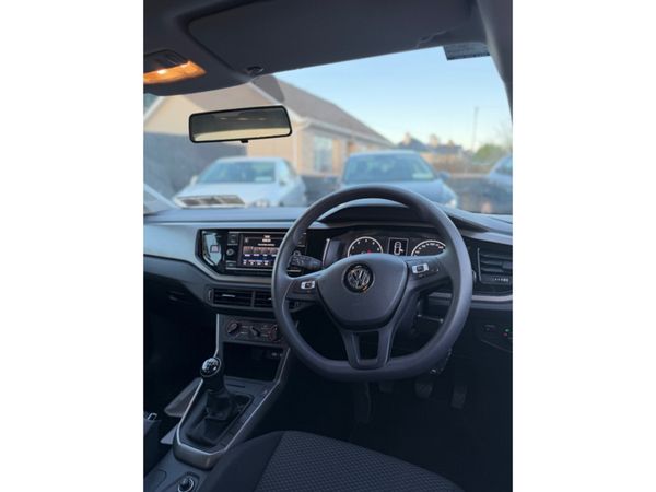 Volkswagen Polo TRENDLINE 1.0 MANUAL 5SPEED 80HP 5 372273071