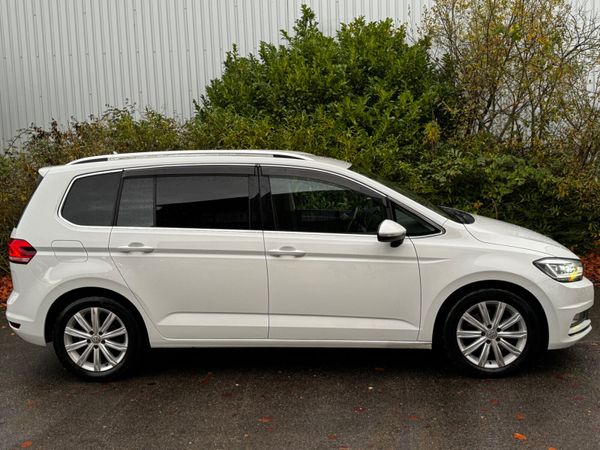 Volkswagen Touran HIGHLINE 1.4 DSG 7 Seater Auto 372283897