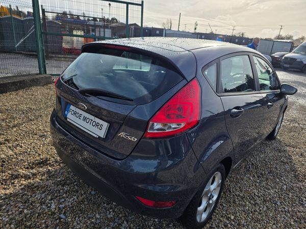 Ford Fiesta 2012 372295500