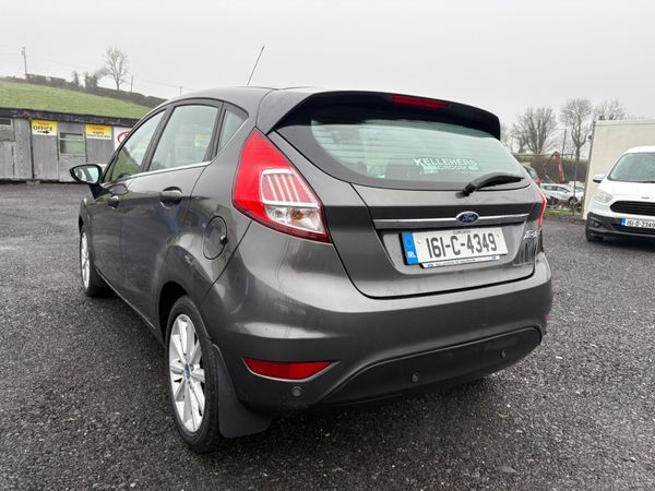 Ford Fiesta 2016 1.25 petrol low kms 372298830