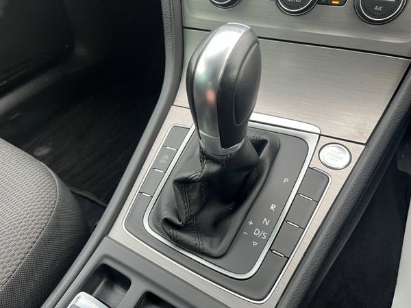 VOLKSWAGEN GOLF 2017, 1.2 TSI 5DR AUTO LOW KMS 372301635