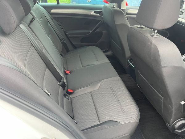 VOLKSWAGEN GOLF 2017, 1.2 TSI 5DR AUTO LOW KMS 372301636