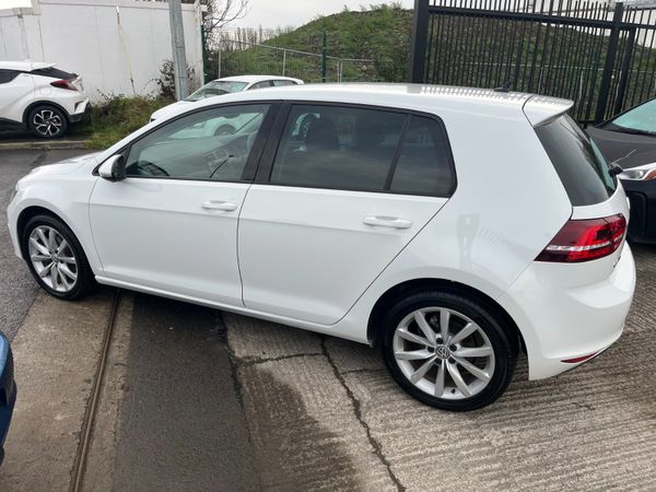 VOLKSWAGEN GOLF 2017, 1.2 TSI 5DR AUTO LOW KMS 372301669