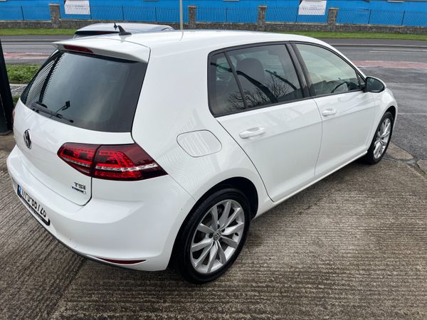 VOLKSWAGEN GOLF 2017, 1.2 TSI 5DR AUTO LOW KMS 372301670