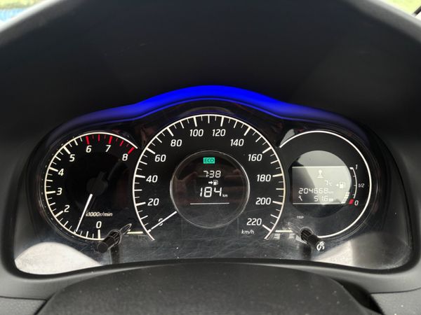 Nissan Note 2016 1.2 petrol 372312179