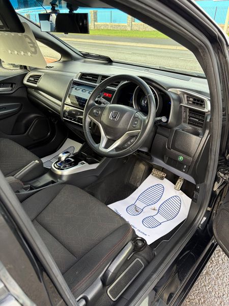 2014 Honda Fit 1.5 Hybrid 372320848