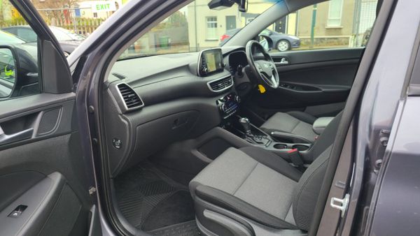 Hyundai Tucson AUTOMATIC 1 YESR WARRANTY 372334074