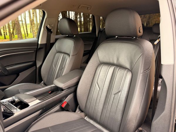 Audi e-tron 2021 50 Quattro 372354058