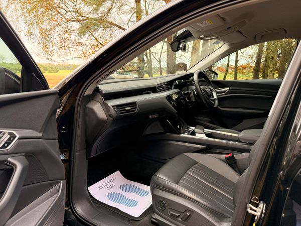 Audi e-tron 2021 50 Quattro 372354053