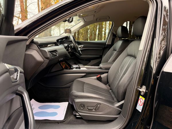 Audi e-tron 2021 50 Quattro 372354067