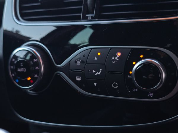 2019 RENAULT CLIO 1.0 PETROL HIGH SPEC 372350234