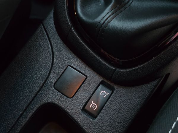 2019 RENAULT CLIO 1.0 PETROL HIGH SPEC 372350237