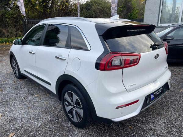 181 Kia Niro 1.6 Hybrid (EXCELLENT SPEC) 372352844