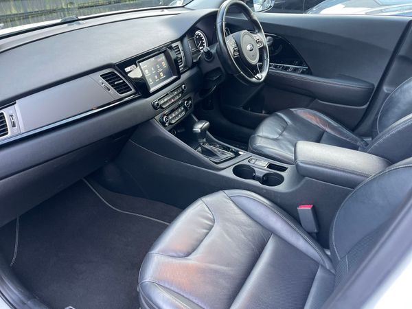 181 Kia Niro 1.6 Hybrid (EXCELLENT SPEC) 372352849