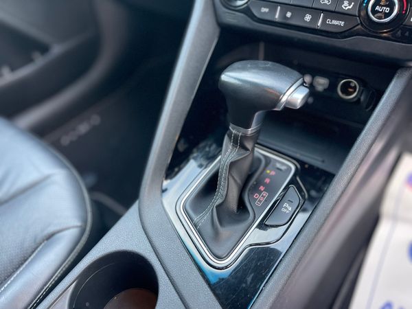 181 Kia Niro 1.6 Hybrid (EXCELLENT SPEC) 372352856