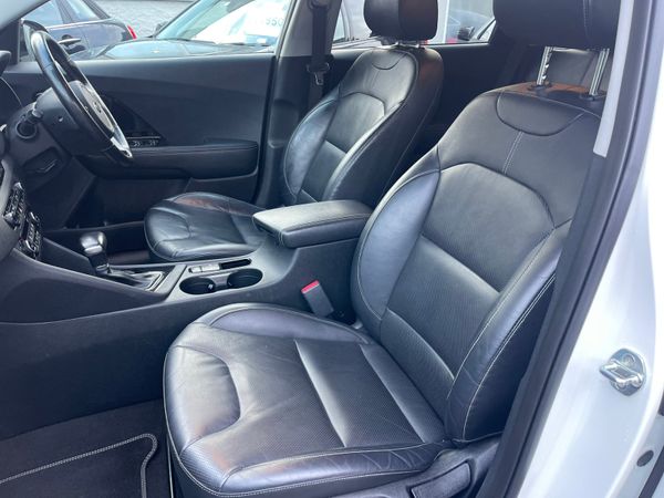 181 Kia Niro 1.6 Hybrid (EXCELLENT SPEC) 372352850