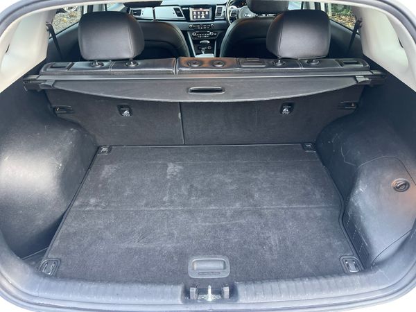 181 Kia Niro 1.6 Hybrid (EXCELLENT SPEC) 372352852