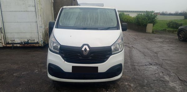2015 RENAULT TRAFIC 1.6 DIESEL FOR BREAKING 372352942