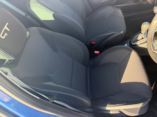 Renault Clio GT Auto 2015 372374305