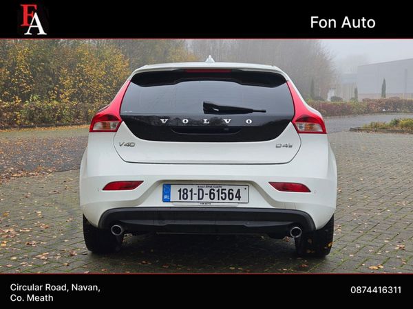 Volvo V40 2.0 DIESEL AUTOMATIC D4 MOMEMTUM HATCHBA 372375135