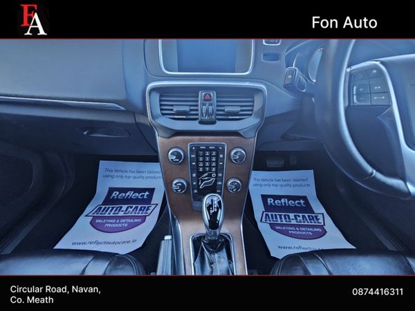 Volvo V40 2.0 DIESEL AUTOMATIC D4 MOMEMTUM HATCHBA 372375147