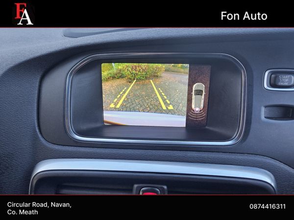 Volvo V40 2.0 DIESEL AUTOMATIC D4 MOMEMTUM HATCHBA 372375152