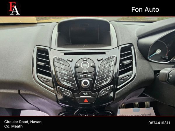 Ford Fiesta 1.0 PETROL ZETEC WHITE EDITION MODEL * 372375245