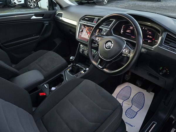 2019 VW TIGUAN R LINE LOW MILES MINT CONDITION 372372543