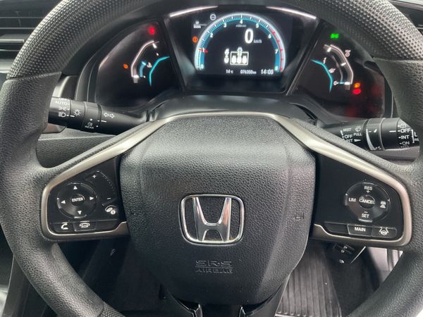2018 HONDA CIVIC PETROL ONLY 76,000 KMS SPOTLESS 372382762