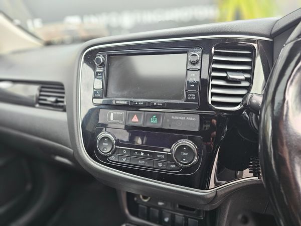 MITSUBISHI OUTLANDER 2.0 PHEV 4X4 // BIG HISTORY 372383202