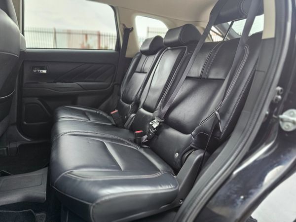 MITSUBISHI OUTLANDER 2.0 PHEV 4X4 // BIG HISTORY 372383211