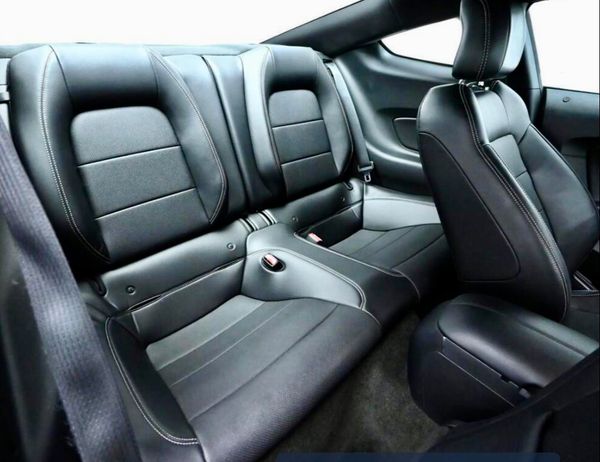 Ford Mustang 2.3 Black Edition STUNNING CONDITION 372390480