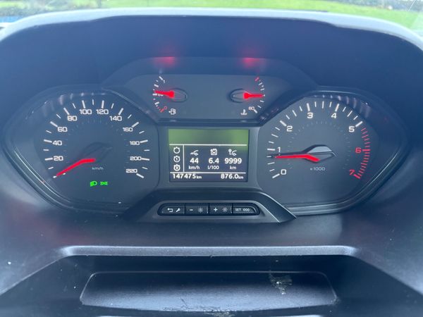 Peugeot Partner 2019 3 seater 372409344