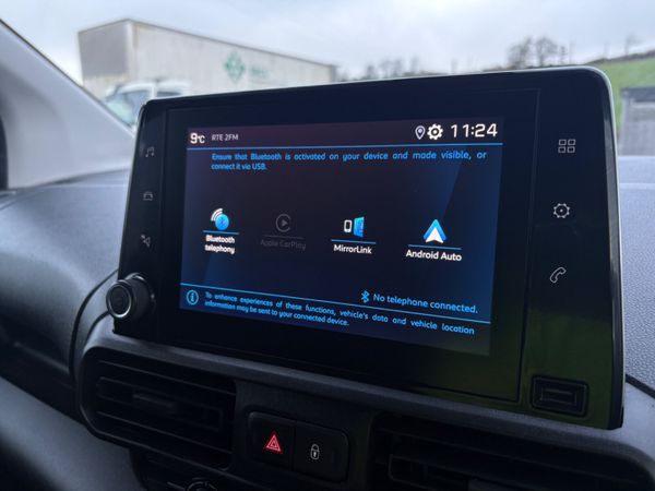 Peugeot Partner 2019 3 seater 372409379