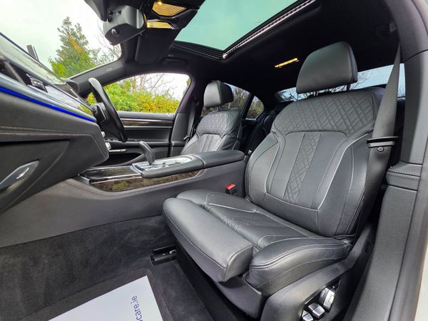 BMW 740e M-Sport *HUGE SPEC* 2016 372425698