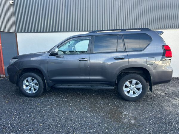 2023 Toyota LandCruiser ' LWB 372429021