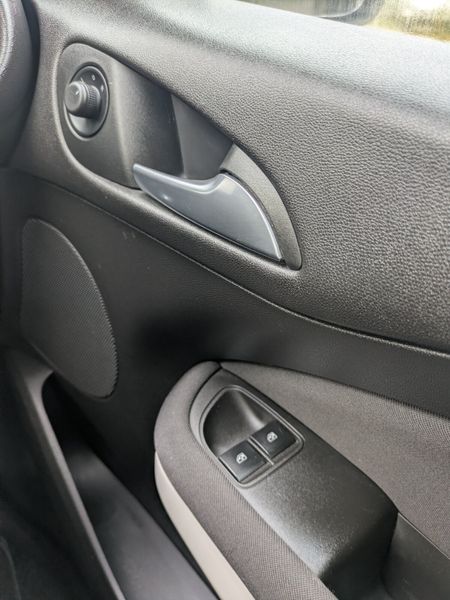 Opel Adam/ LOW KMS/ NEW NCT 12/26 /TAX 07/26 372446734