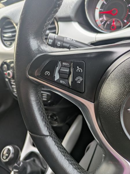 Opel Adam/ LOW KMS/ NEW NCT 12/26 /TAX 07/26 372446737