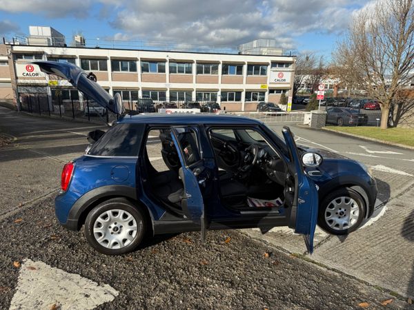 Mini 2016 Auto 38,000 kms 372477892