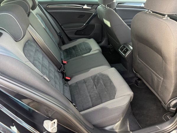 Volkswagen Golf Estate 2016 Auto 50,000 kms 372491648