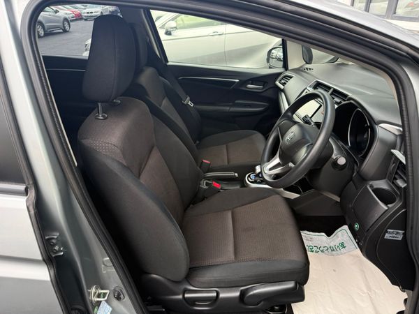 2014 Honda Jazz/Fit 1.5 Hybrid,Auto ,47K Miles 372515830