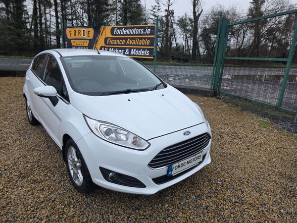 Ford Fiesta 2014 372525811