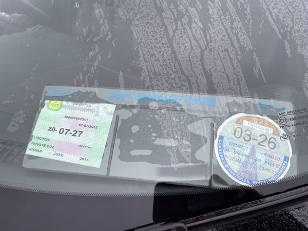 Nissan Juke 2017 372526279