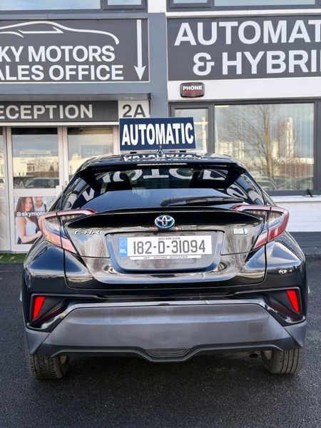 2018 Toyota C-HR  1.8 Hybrid automatic,Top Specs 372536199