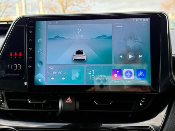 2018 Toyota C-HR  1.8 Hybrid automatic,Top Specs 372536209