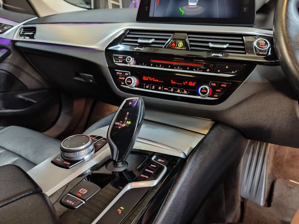 BMW 5-Series 2017 comes with new nct 372539467