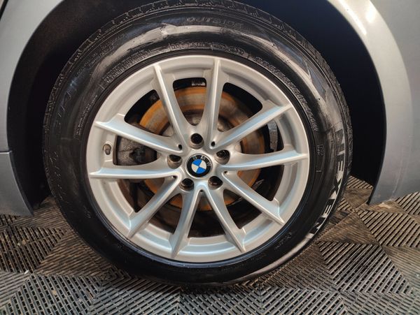 BMW 5-Series 2017 comes with new nct 372539485