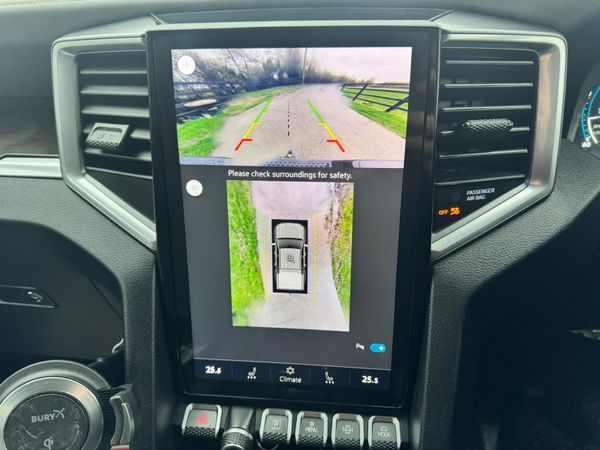 232 Volkswagen Amarok 3.0 V6 Fully loaded****** 372575696