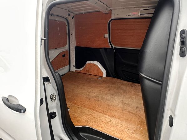 TOYOTA PROACE CITY 372598167