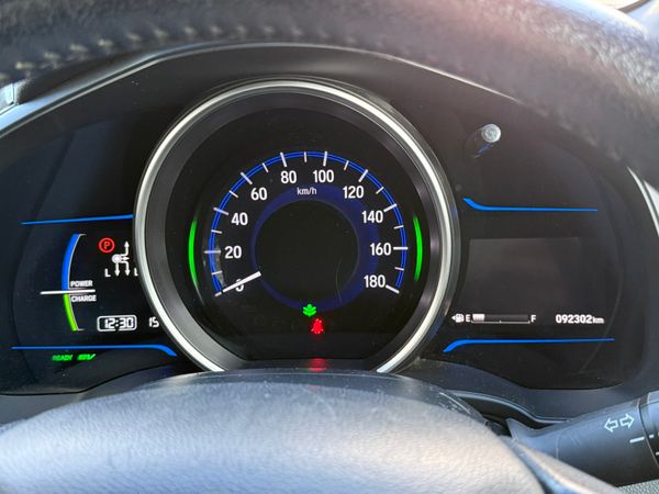 2016 Honda FIT 1.5 Hybrid automatic, Sport Specs 372608985